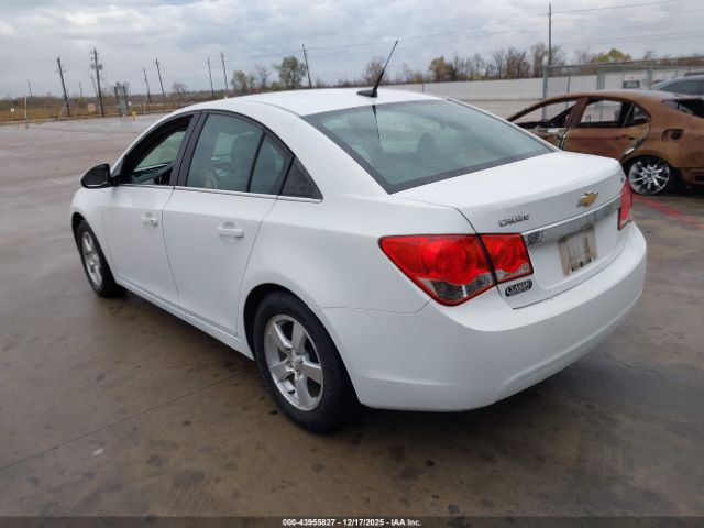 2014 CHEVROLET CRUZE 1G1PC5SB2E7257055 Photo 2
