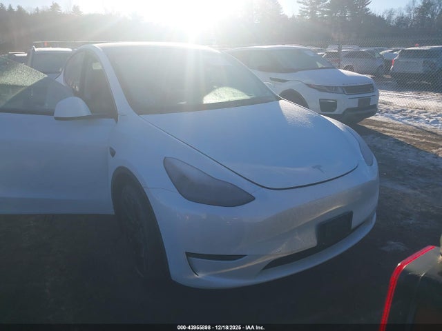 7SAYGDEE0PF767856 Tesla Model Y Awd/long Range Dual Motor All-wheel Drive