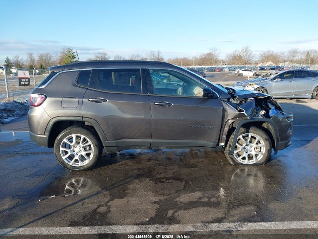 2023 Jeep Compass Latitude Lux Fwd მანქანა იყიდება აუქციონზე, vin: 3C4NJDFN8PT507965, აუქციონის ნომერი: 43955909