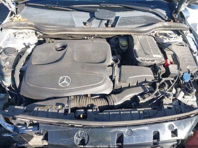 43955911 :رقم المزاد ، WDCTG4GB5FJ062594 vin ، 2015 Mercedes-benz Gla 250 4matic مزاد بيع