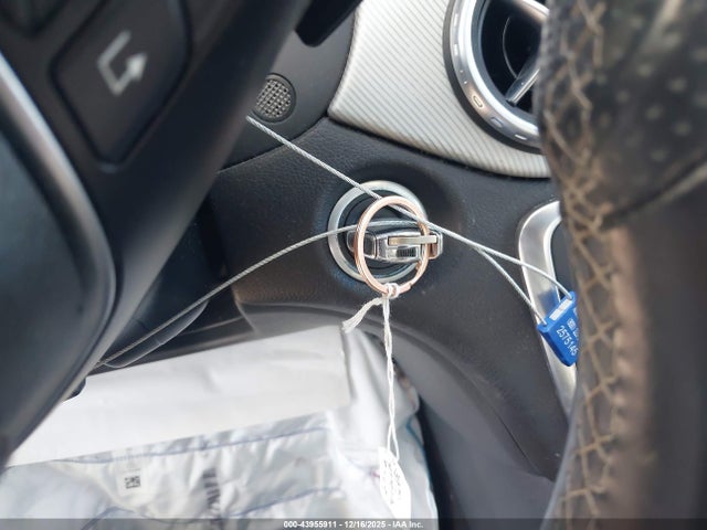 43955911 :رقم المزاد ، WDCTG4GB5FJ062594 vin ، 2015 Mercedes-benz Gla 250 4matic مزاد بيع