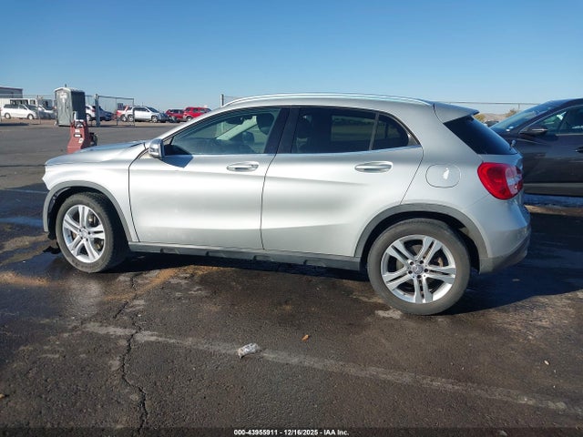 43955911 :رقم المزاد ، WDCTG4GB5FJ062594 vin ، 2015 Mercedes-benz Gla 250 4matic مزاد بيع