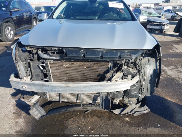 43955911 :رقم المزاد ، WDCTG4GB5FJ062594 vin ، 2015 Mercedes-benz Gla 250 4matic مزاد بيع