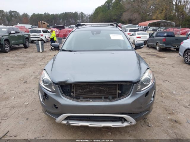 2017 VOLVO XC60 YV449MRR9H2196968 Photo 5