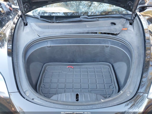 2019 TESLA MODEL 3 5YJ3E1EA8KF424651 Photo 9