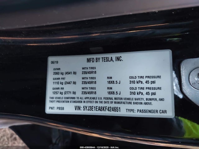 2019 TESLA MODEL 3 5YJ3E1EA8KF424651 Photo 8