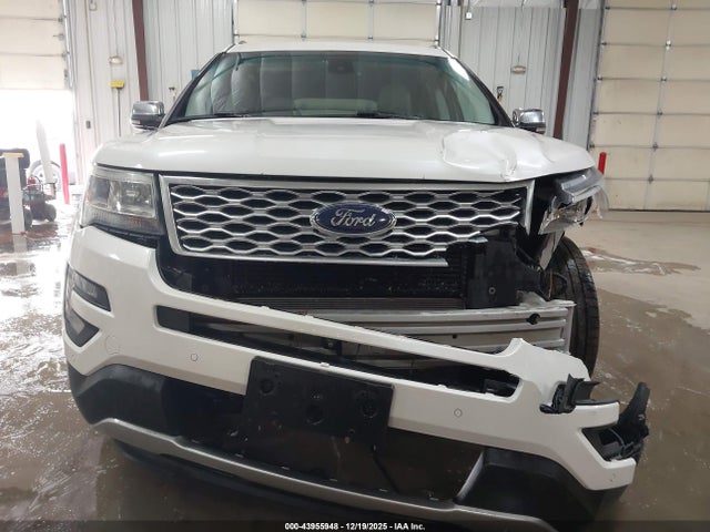 Ford Explorer Platinum 2016 1FM5K8HT2GGB41694 Image 12