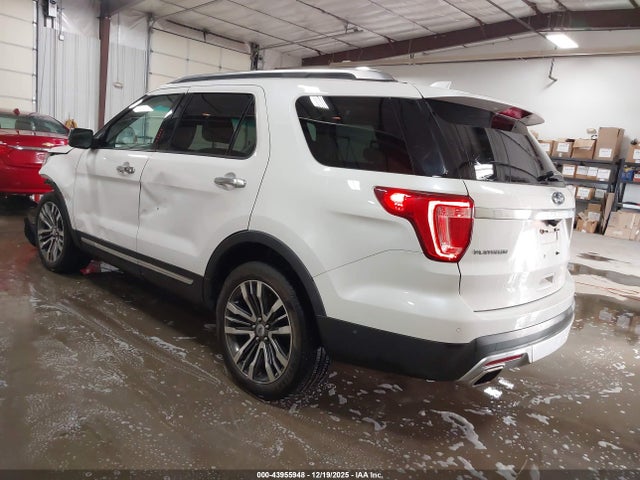 Ford Explorer Platinum 2016 1FM5K8HT2GGB41694 Image 3