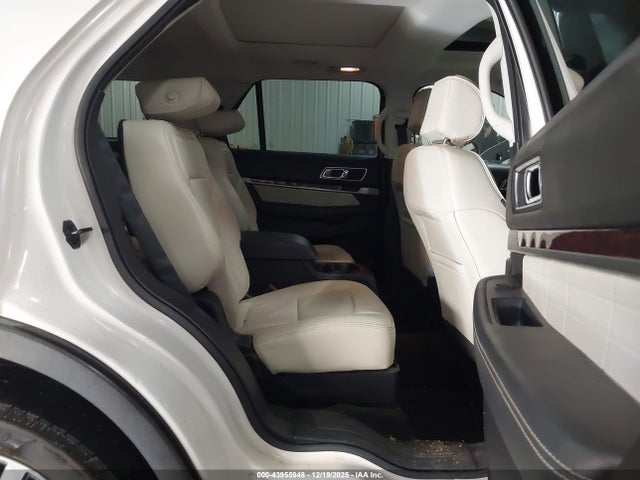 Ford Explorer Platinum 2016 1FM5K8HT2GGB41694 Image 8