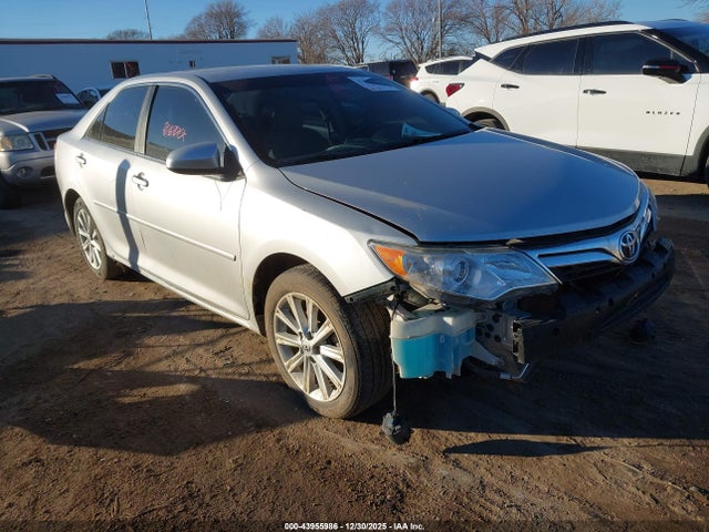 43955986 :رقم المزاد ، 4T1BF1FK5CU063514 vin ، 2012 Toyota Camry Xle مزاد بيع