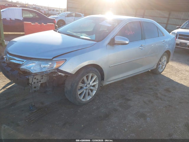 43955986 :رقم المزاد ، 4T1BF1FK5CU063514 vin ، 2012 Toyota Camry Xle مزاد بيع