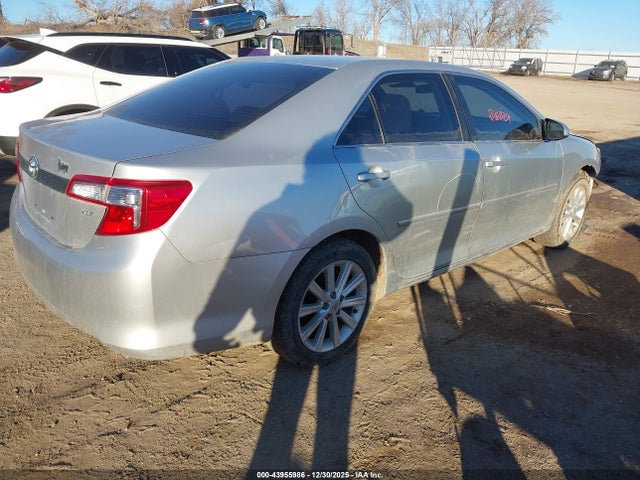 43955986 :رقم المزاد ، 4T1BF1FK5CU063514 vin ، 2012 Toyota Camry Xle مزاد بيع