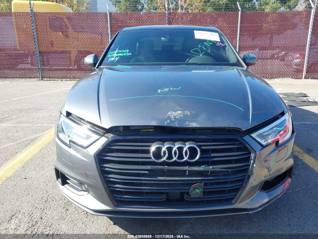 2019 AUDI A3 WAUAUGFF1KA125130 Photo 5