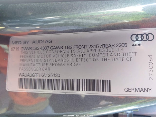 2019 AUDI A3 WAUAUGFF1KA125130 Photo 8
