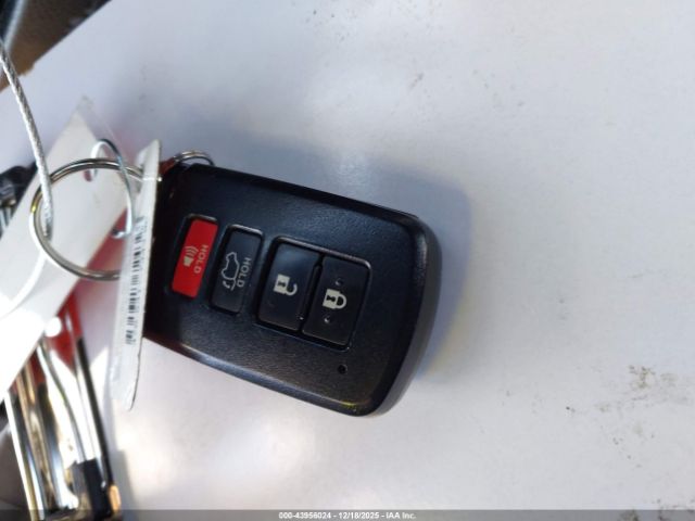 2018 TOYOTA RAV4 HYBRID JTMRJREV3JD203410 Photo 10