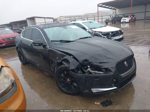 2015 JAGUAR XF SAJWA0FS0FPU64374
