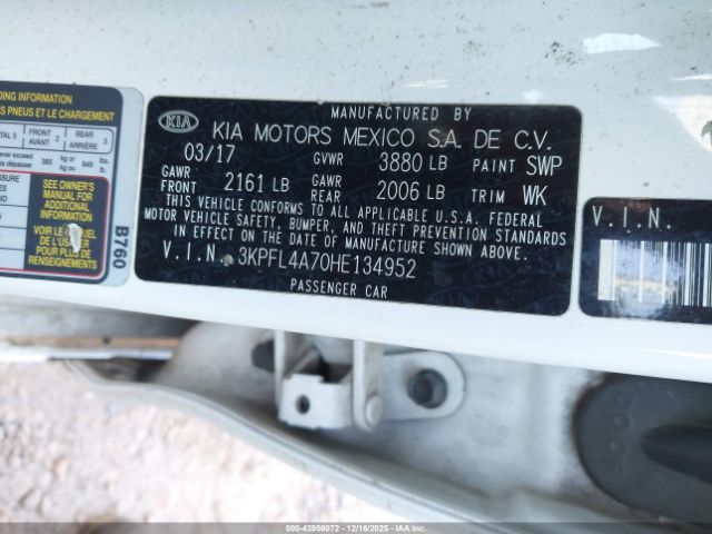 2017 KIA FORTE 3KPFL4A70HE134952 Photo 8