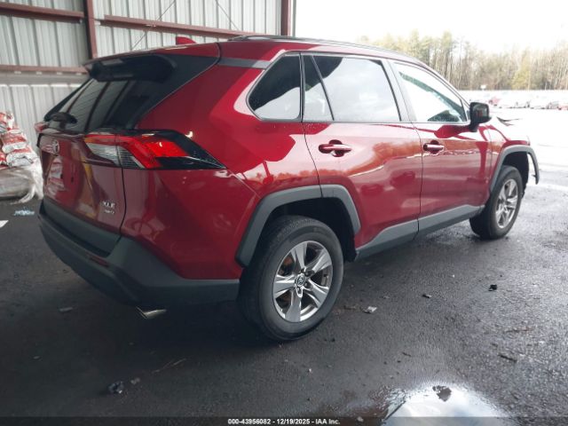 2023 TOYOTA RAV4 2T3P1RFV1PW360886 Photo 3