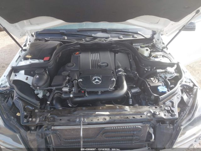 2014 MERCEDES-BENZ C 250 WDDGJ4HB7EG204436 Photo 9