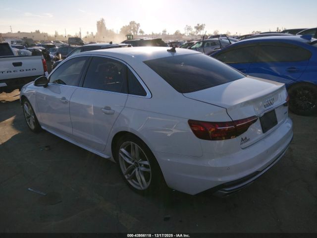 2022 AUDI A4 WAUEAAF43NN014582 Photo 2