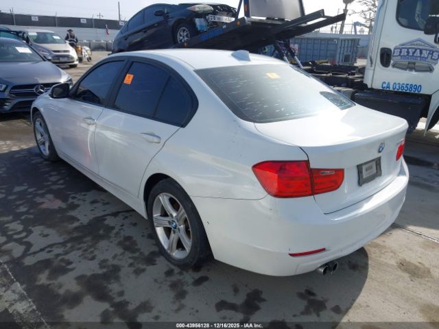 2012 BMW 328I WBA3A5C50CF346062 Photo 2