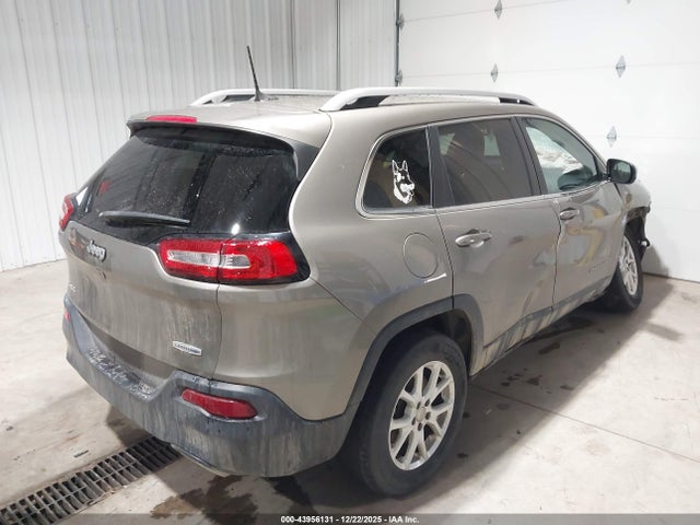 Jeep Cherokee Latitude 2016 1C4PJMCS5GW360775 Image 4