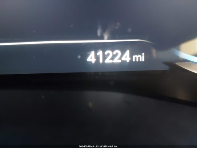 43956141 :رقم المزاد ، KMTG54TE6PU106343 vin ، 2023 Genesis G70 3.3t Awd مزاد بيع