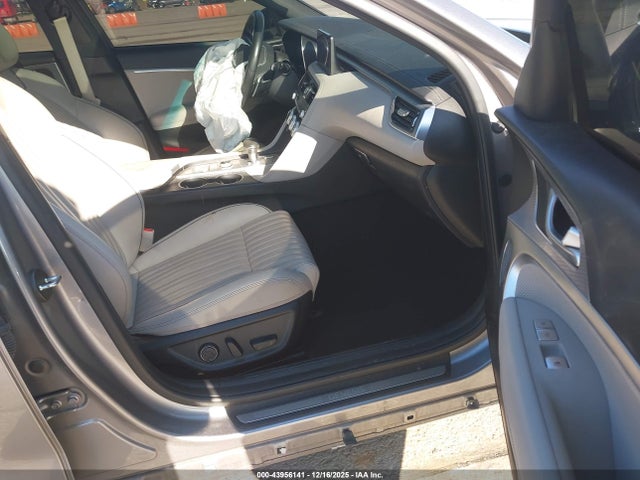 43956141 :رقم المزاد ، KMTG54TE6PU106343 vin ، 2023 Genesis G70 3.3t Awd مزاد بيع