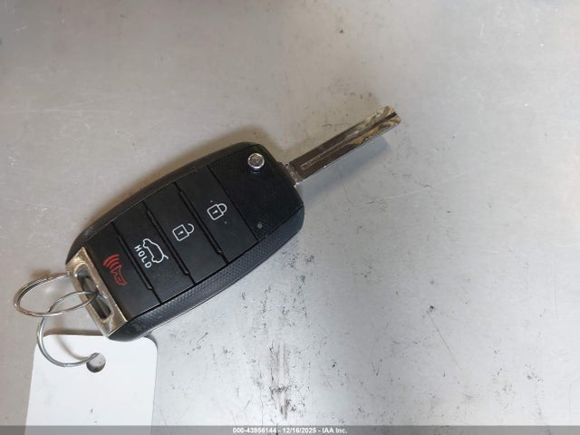 KNDJN2A24E7058936 KIA Soul