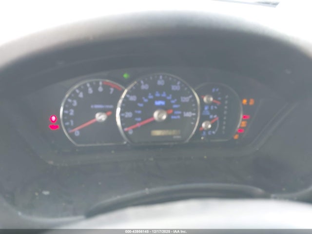 2011 MITSUBISHI ENDEAVOR 4A4JN2AS4BE032496 Photo 6