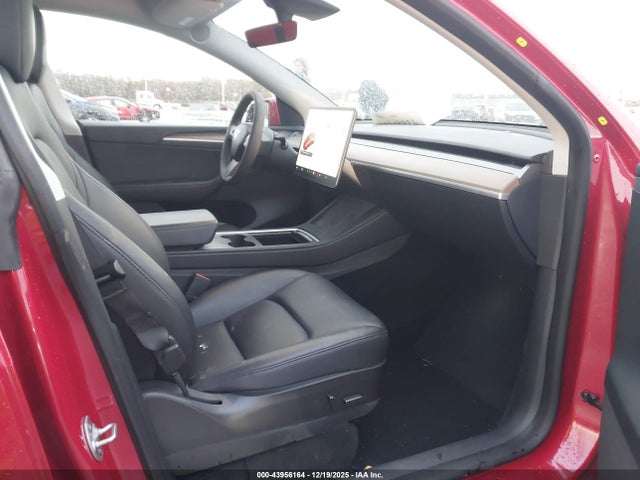 2023 TESLA MODEL Y 7SAYGAEE5PF686060 Photo 4