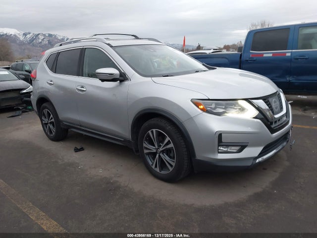 Nissan Rogue Sl 2017 5N1AT2MV3HC787643 главное изображение