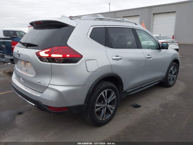 Nissan Rogue Sl 2017 5N1AT2MV3HC787643 Image 4
