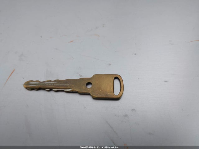 2000 CHEVROLET CAVALIER 1G1JC524XY7199000 Photo 10