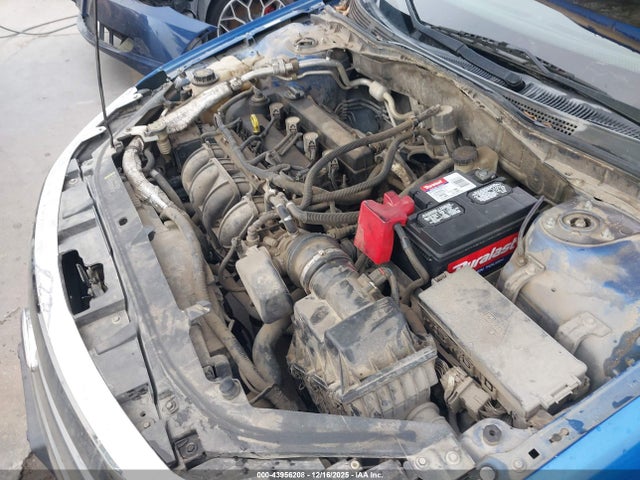 43956208 :رقم المزاد ، 3FAHP0HAXBR107206 vin ، 2011 Ford Fusion Se مزاد بيع