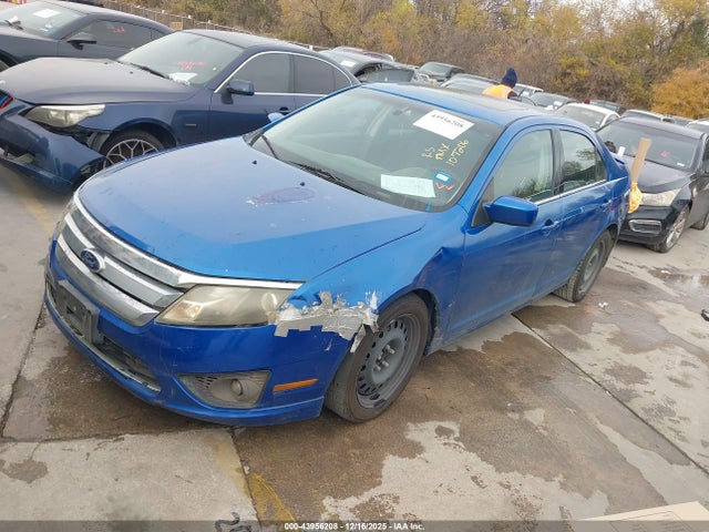 43956208 :رقم المزاد ، 3FAHP0HAXBR107206 vin ، 2011 Ford Fusion Se مزاد بيع
