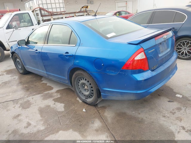 43956208 :رقم المزاد ، 3FAHP0HAXBR107206 vin ، 2011 Ford Fusion Se مزاد بيع