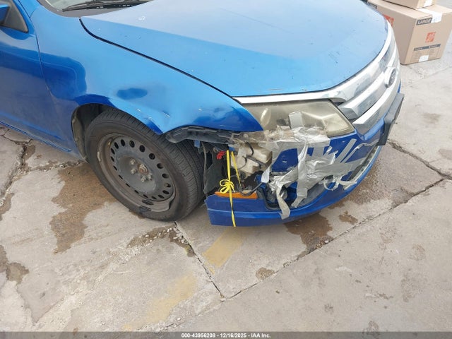 43956208 :رقم المزاد ، 3FAHP0HAXBR107206 vin ، 2011 Ford Fusion Se مزاد بيع
