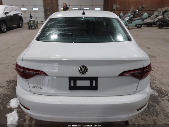 43956245 :رقم المزاد ، 3VWC57BU0MM072517 vin ، 2021 Volkswagen Jetta 1.4t R-line/1.4t S/1.4t Se مزاد بيع