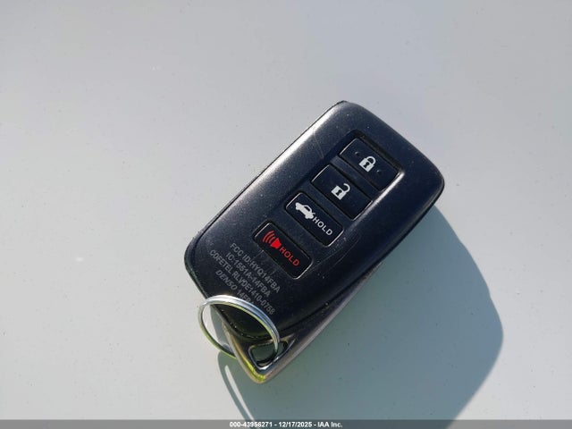 JTHBA1D28K5093720 Lexus IS 300