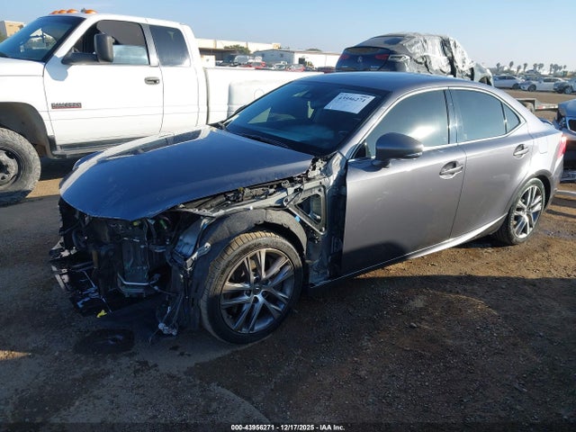 Lexus IS 300 2019 JTHBA1D28K5093720 Image 2