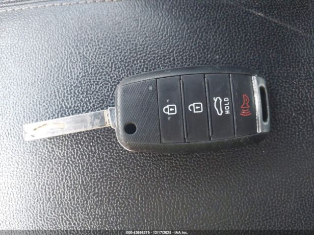 2018 KIA OPTIMA 5XXGT4L34JG218204 Photo 10