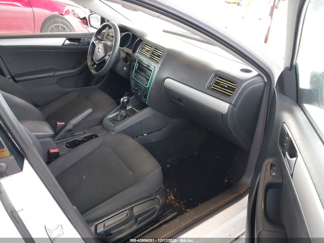 Aukcja sprzedaży 2015 Volkswagen Jetta 2.0l S, vin: 3VW2K7AJ6FM241065, numer aukcji: 43956281