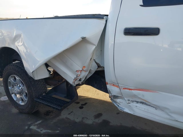 43956283 :رقم المزاد ، 3C6TD5HT3CG299911 vin ، 2012 Ram 2500 St مزاد بيع