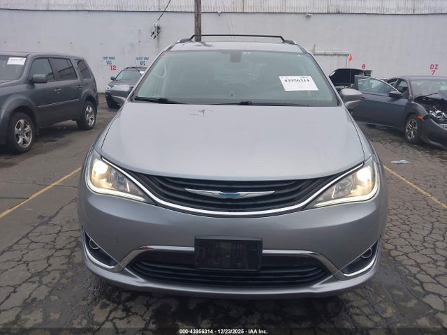 2C4RC1L74JR230113 Chrysler Pacifica Hybrid Touring L