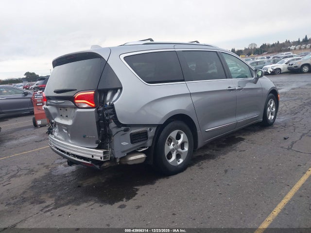 2C4RC1L74JR230113 Chrysler Pacifica Hybrid Touring L