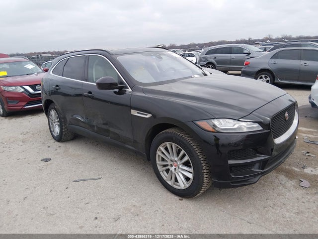 2017 JAGUAR F-PACE SADCK2BVXHA890433 Photo 0