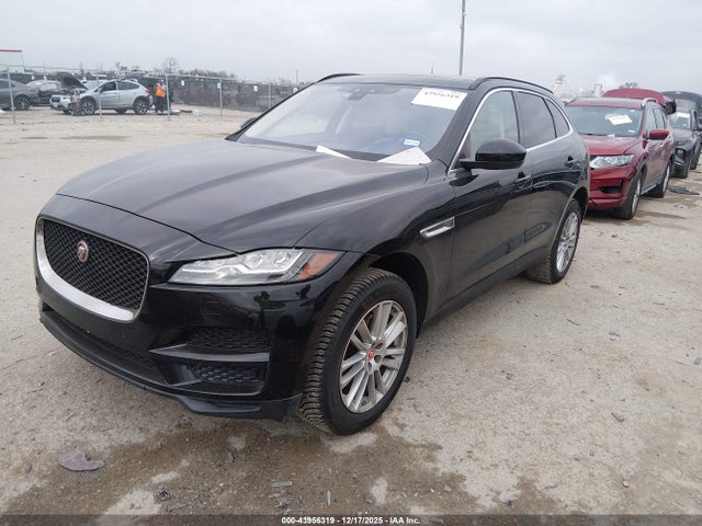 2017 JAGUAR F-PACE SADCK2BVXHA890433 Photo 1