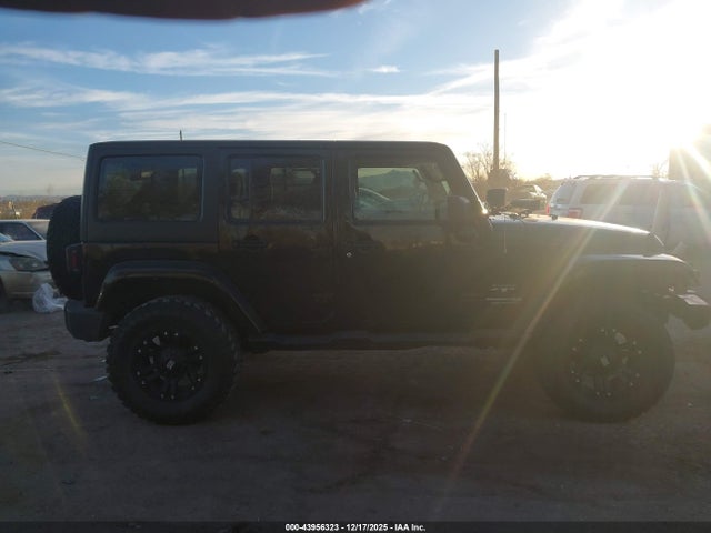 1C4HJWEG7JL873463 Jeep Wrangler Jk Unlimited Sahara