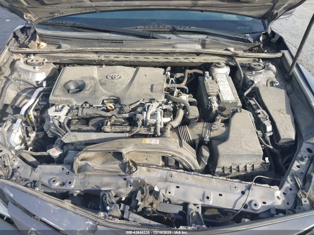 4T1C11AKXLU963092 Toyota CAMRY LE